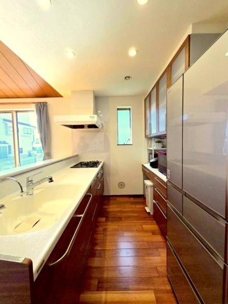 越谷市大字平方　戸建