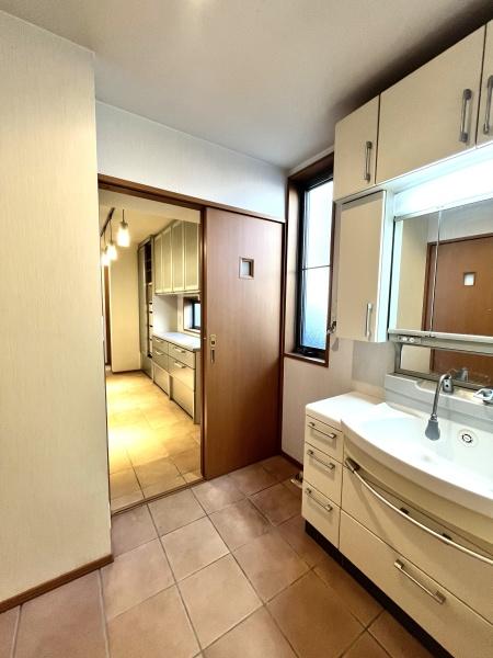 白岡市千駄野の中古一戸建て