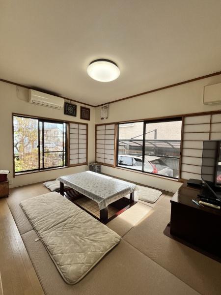 吉川市中曽根１丁目の中古一戸建て