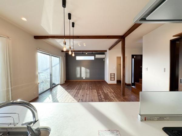 白岡市西7丁目　戸建