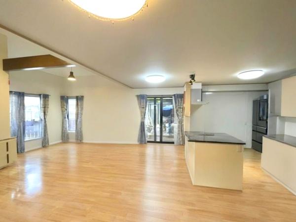 越谷市大字平方の中古一戸建て