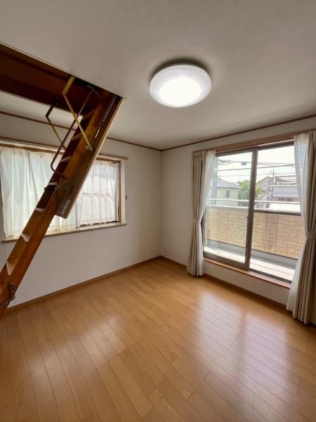 北足立郡伊奈町大字小室の中古一戸建て