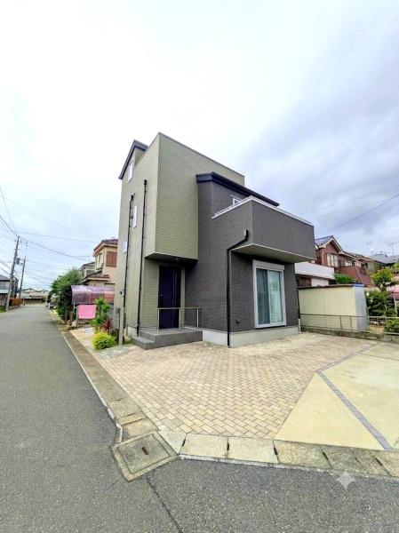 吉川市吉川2丁目 戸建