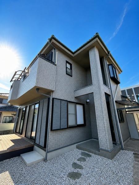 吉川市中曽根戸建