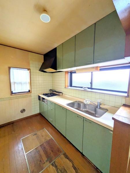 越谷市千間台東１丁目の中古一戸建て