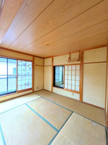 越谷市千間台東１丁目の中古一戸建て