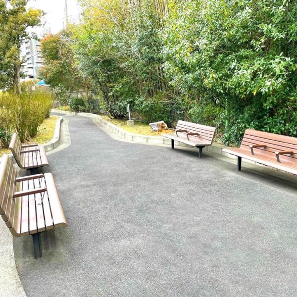 大阪狭山市西山台2丁目の土地(三津屋川緑道)