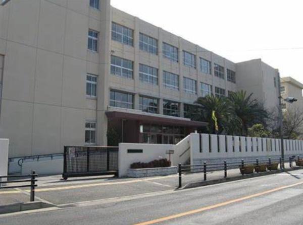堺市北区大豆塚町2丁の中古一戸建て(堺市立長尾中学校)
