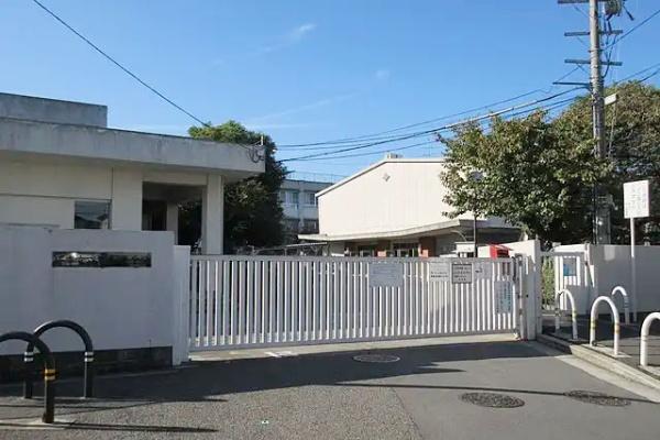 堺市東区引野町3丁の新築一戸建(堺市立八下西小学校)