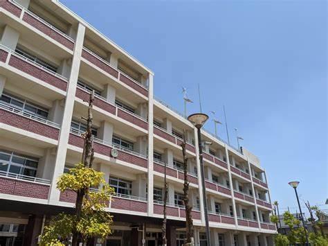 堺市北区奥本町1丁の中古一戸建て(堺市立五箇荘小学校)