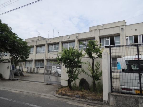 堺市東区中茶屋の新築一戸建(堺市立登美丘中学校)