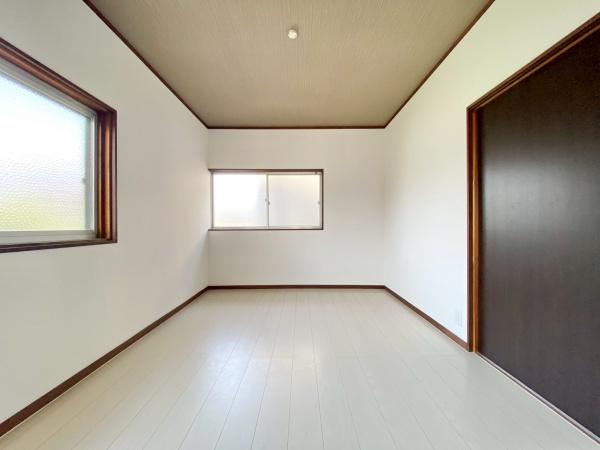 松原市松ケ丘２丁目の中古一戸建て