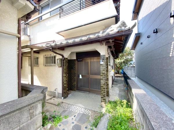 松原市松ケ丘２丁目の中古一戸建