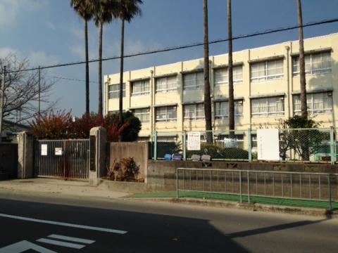 ファミリーハイツ上野芝3番館(堺市立陵南中学校)