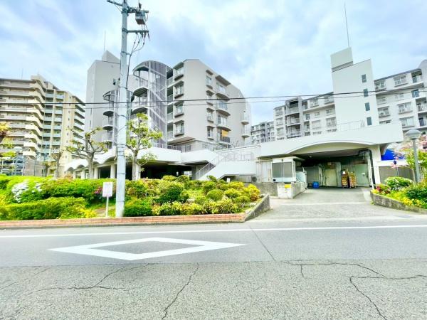 エバーグリーン金剛二号棟
