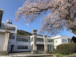 松原市三宅中4丁目の中古一戸建て(松原市立三宅小学校)