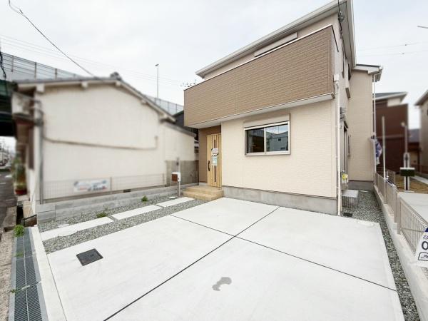 松原市三宅中４丁目の中古一戸建て
