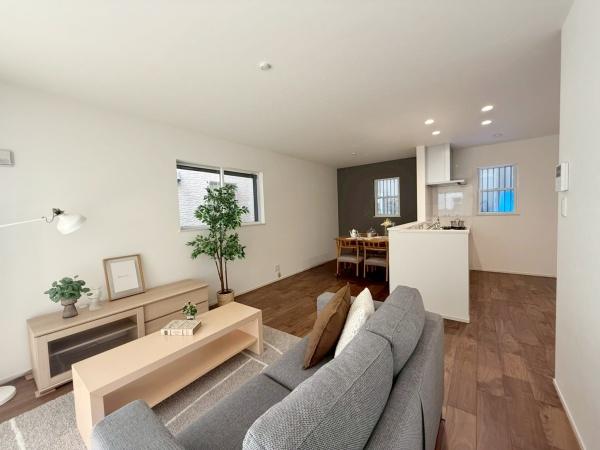 松原市三宅中４丁目の中古一戸建て