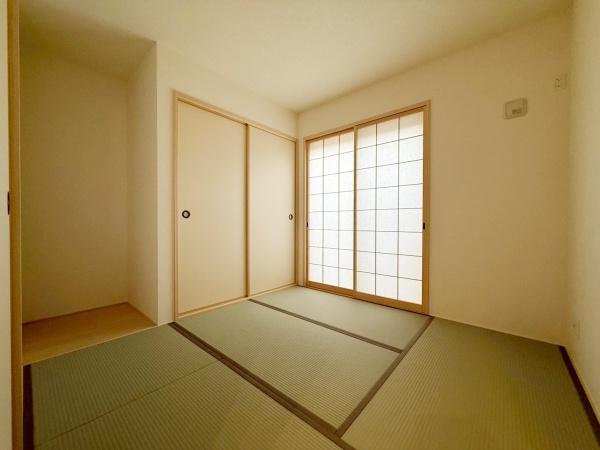 松原市三宅中４丁目の中古一戸建て