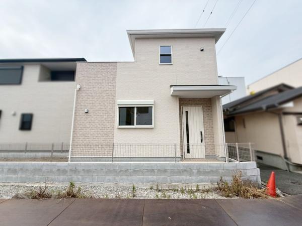 松原市三宅中４丁目の中古一戸建