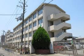 メゾンドール堺(堺市立三宝小学校)