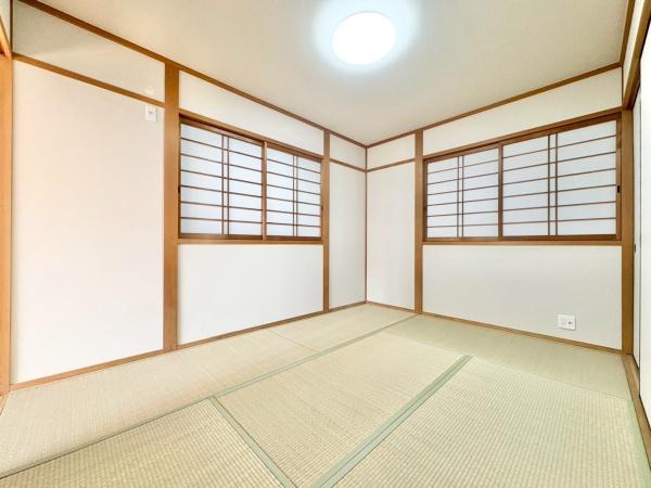 堺市西区浜寺諏訪森町東２丁の中古一戸建て