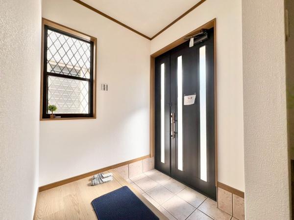 堺市西区浜寺諏訪森町東２丁の中古一戸建て