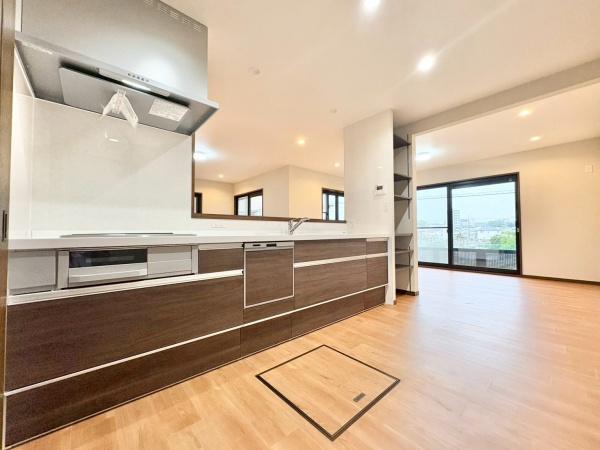堺市西区上野芝町８丁の中古一戸建