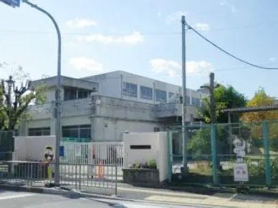 シャルマンフジ泉北深井駅前ザ・ステーションタワー(堺市立東深井小学校)