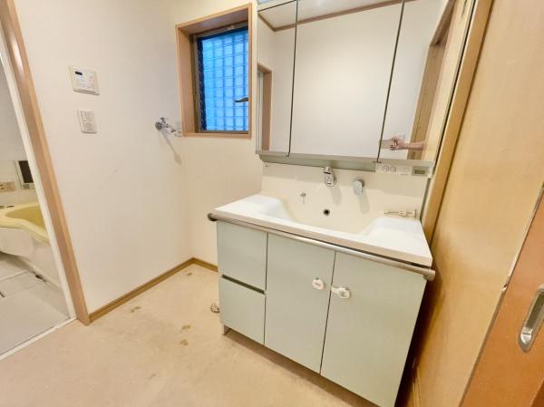松原市阿保２丁目の中古一戸建て