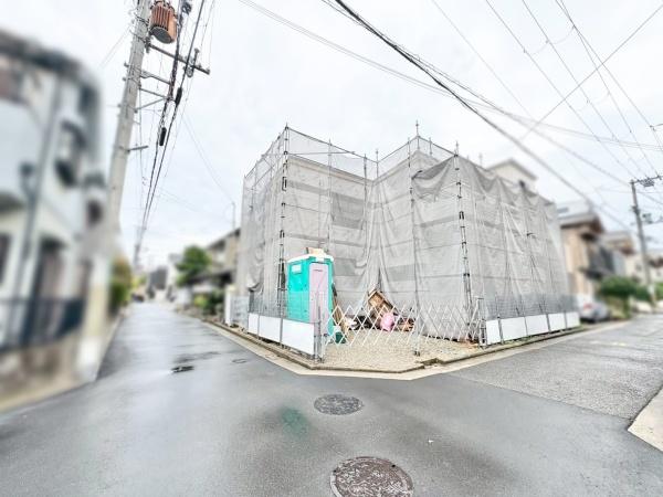 堺市西区浜寺諏訪森町中１丁の新築一戸建