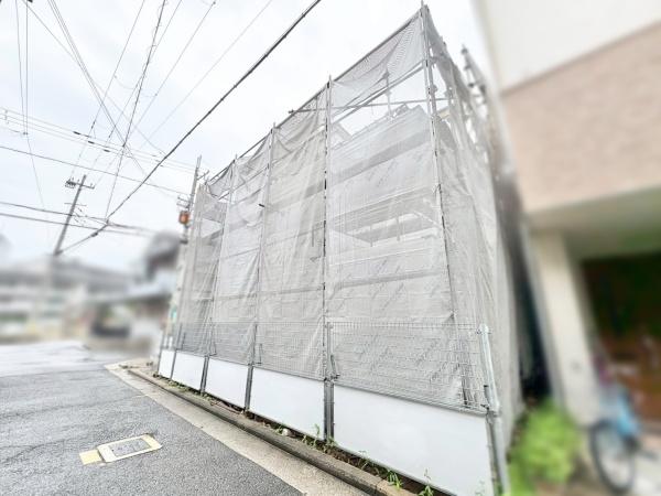 堺市西区浜寺諏訪森町中１丁の新築一戸建