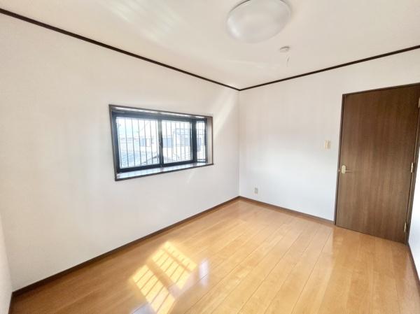 堺市西区鳳南町５丁の中古一戸建て