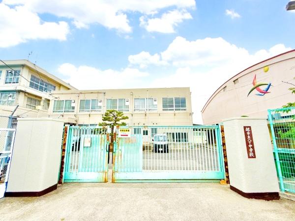 堺市北区南花田町の新築一戸建(堺市立八下中学校)