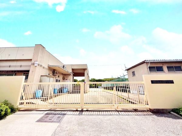 堺市堺区旭ヶ丘北町３丁の新築一戸建(堺市立大仙小学校)