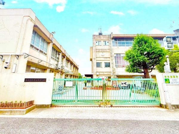 グラン・ドムール北野田(堺市立登美丘西小学校)