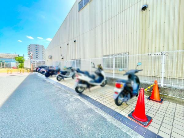 グラン・ドムール北野田