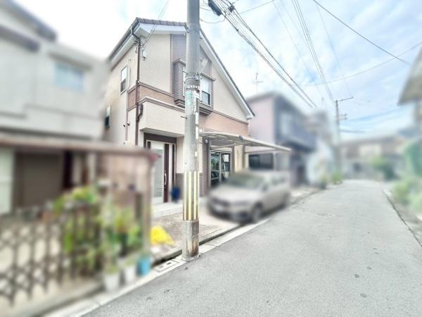 堺市西区北条町2丁の中古一戸建て(前面道路含む現地写真)