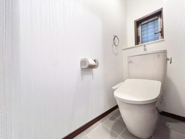 堺市堺区山本町5丁の中古一戸建て(トイレ)
