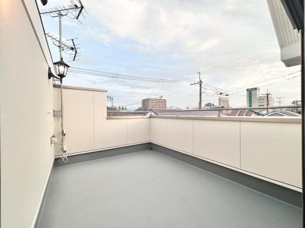 堺市堺区山本町5丁の中古一戸建て(バルコニー)