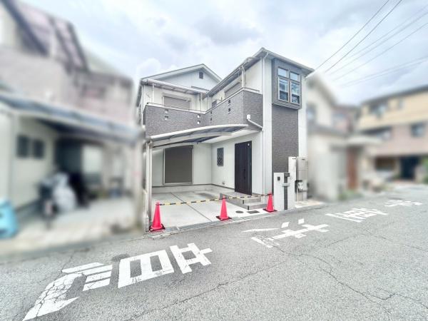 松原市天美南1丁目の中古一戸建て(前面道路含む現地写真)