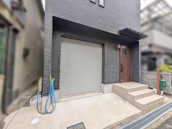 松原市三宅中3丁目の中古一戸建て(駐車場)