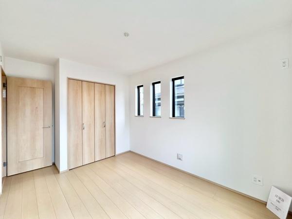 堺市東区日置荘西町1丁の新築一戸建(寝室)