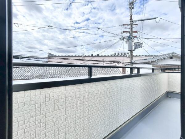 堺市東区日置荘西町1丁の新築一戸建(バルコニー)