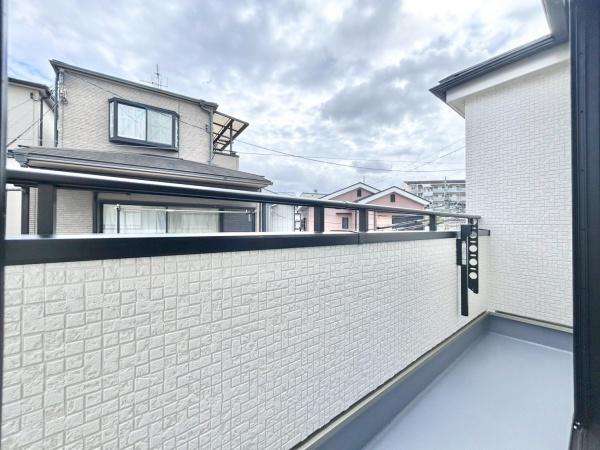 堺市東区日置荘西町1丁の新築一戸建(バルコニー)