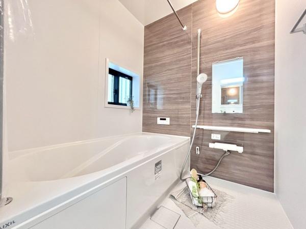 堺市東区日置荘西町1丁の新築一戸建(バス)