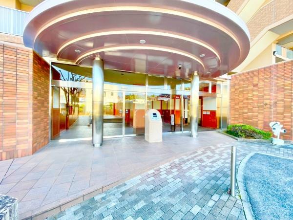 ソフィア泉ヶ丘パークヴェール(エントランス)