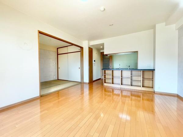 ソフィア泉ヶ丘パークヴェール(リビング)