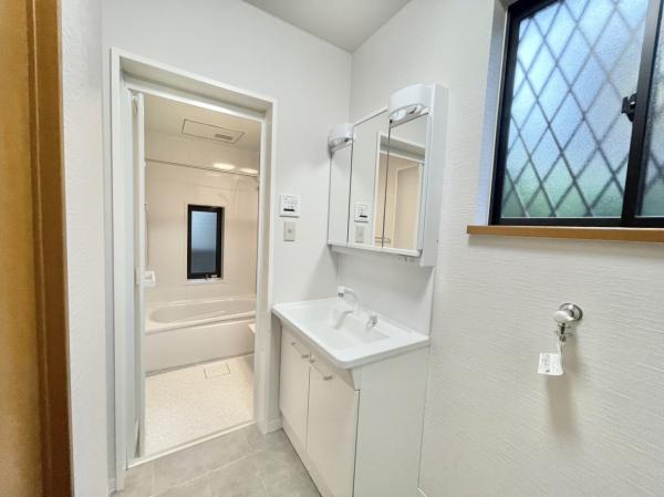 堺市東区中茶屋の中古一戸建て(洗面台・洗面所)