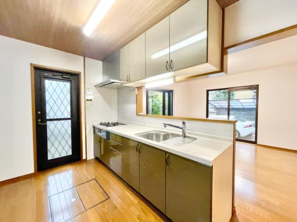 堺市東区中茶屋の中古一戸建て(キッチン)